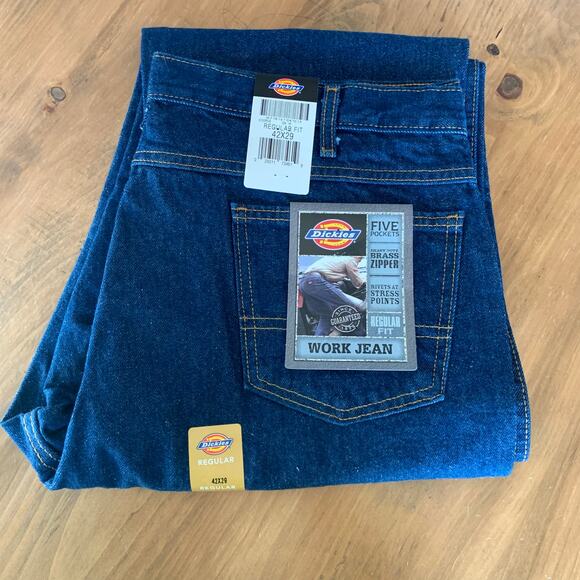 Dickies Men’s Jeans 42x29 Regular Fit Medium Wash Denim NEW Work Jeans - Picture 2 of 10